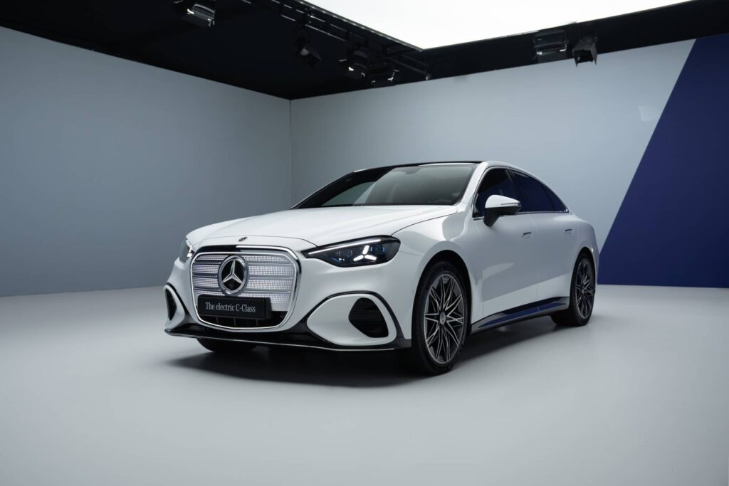 Mercedes-Benz stays on track in Q2 as EV sales jump 51 percent