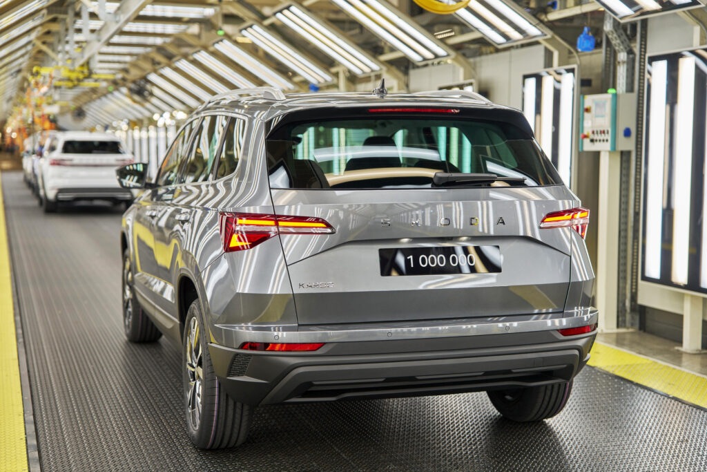 Škoda builds its one-millionth Karoq at Kvasiny