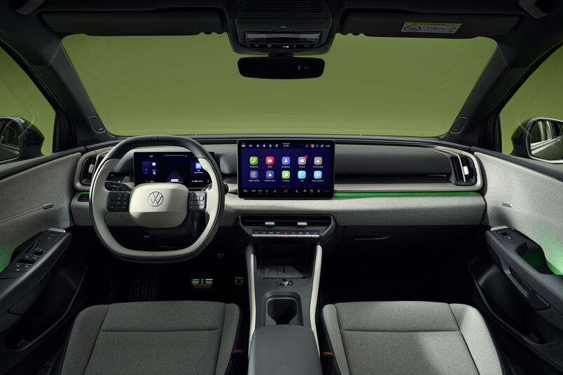 Volkswagen reveals the electric ID. Cross with prices from 27,995 euros