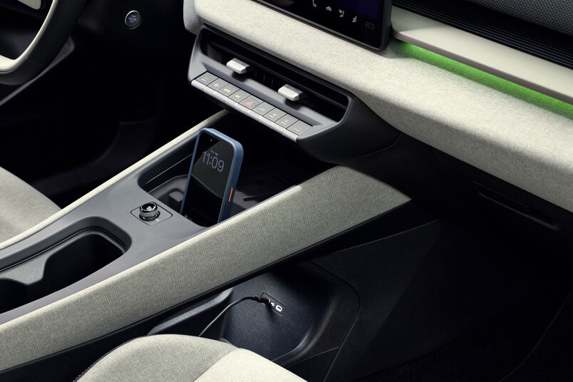 Volkswagen reveals the electric ID. Cross with prices from 27,995 euros