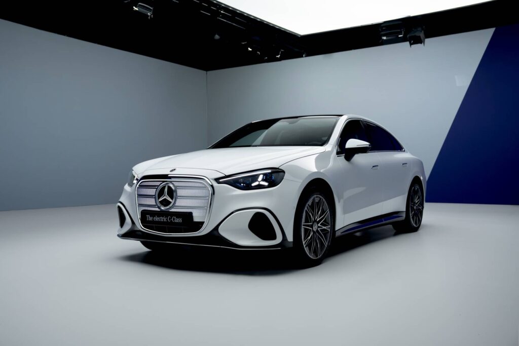 Mercedes-Benz stays on track in Q2 as EV sales jump 51 percent