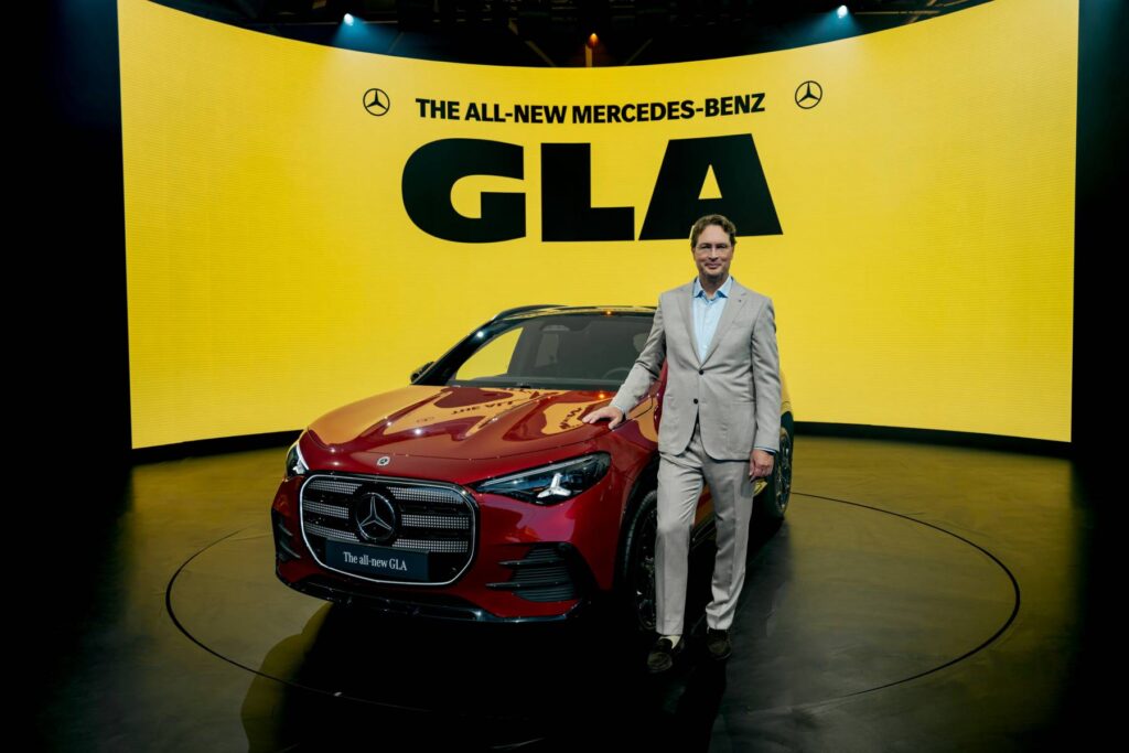 Mercedes-Benz reveals the all-new GLA at Warsaw premiere