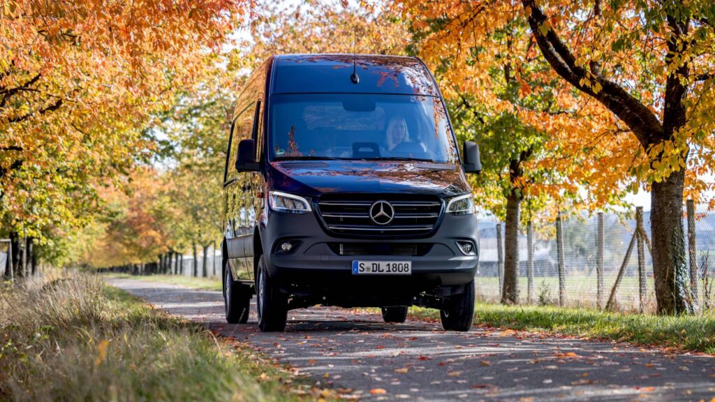 Mercedes-Benz brings new Marco Polo and Sprinter 4x4 to Düsseldorf