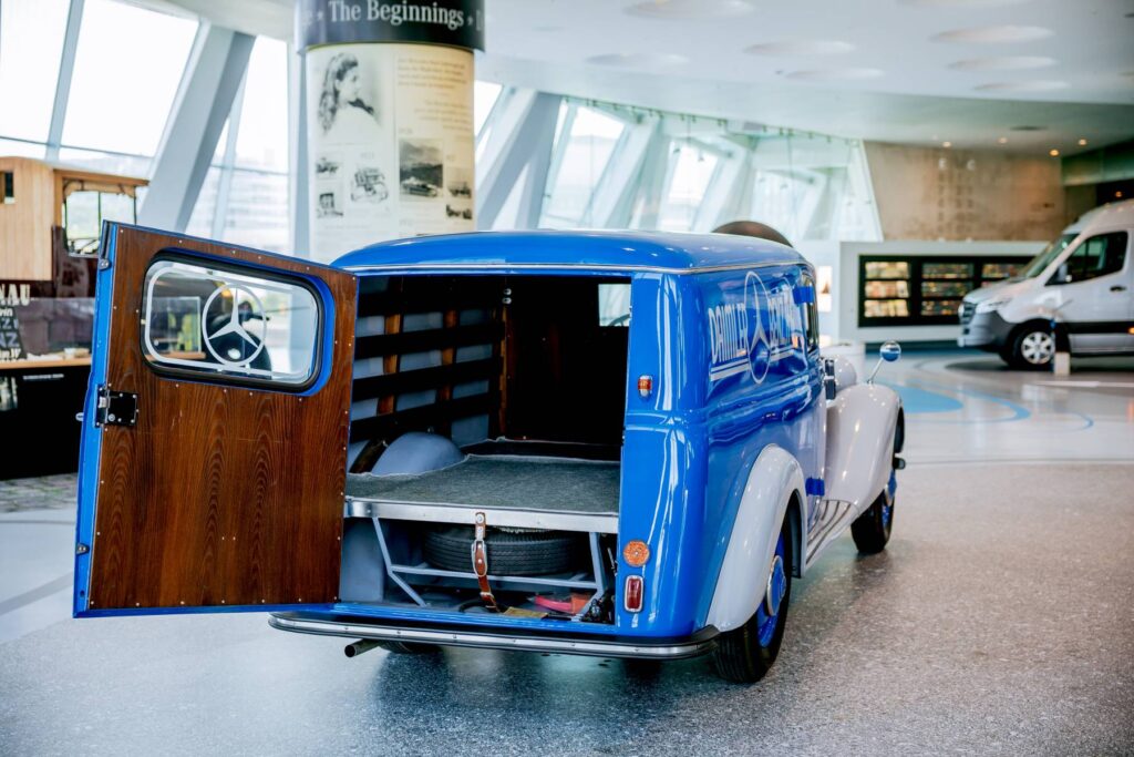 Mercedes-Benz shows rare 1952 170 V customer service van