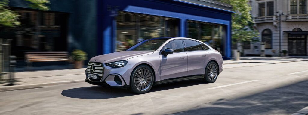 Mercedes-Benz opens orders for electric C 300 4MATIC