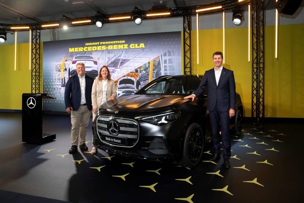 Mercedes-Benz starts production of the new GLA in Rastatt