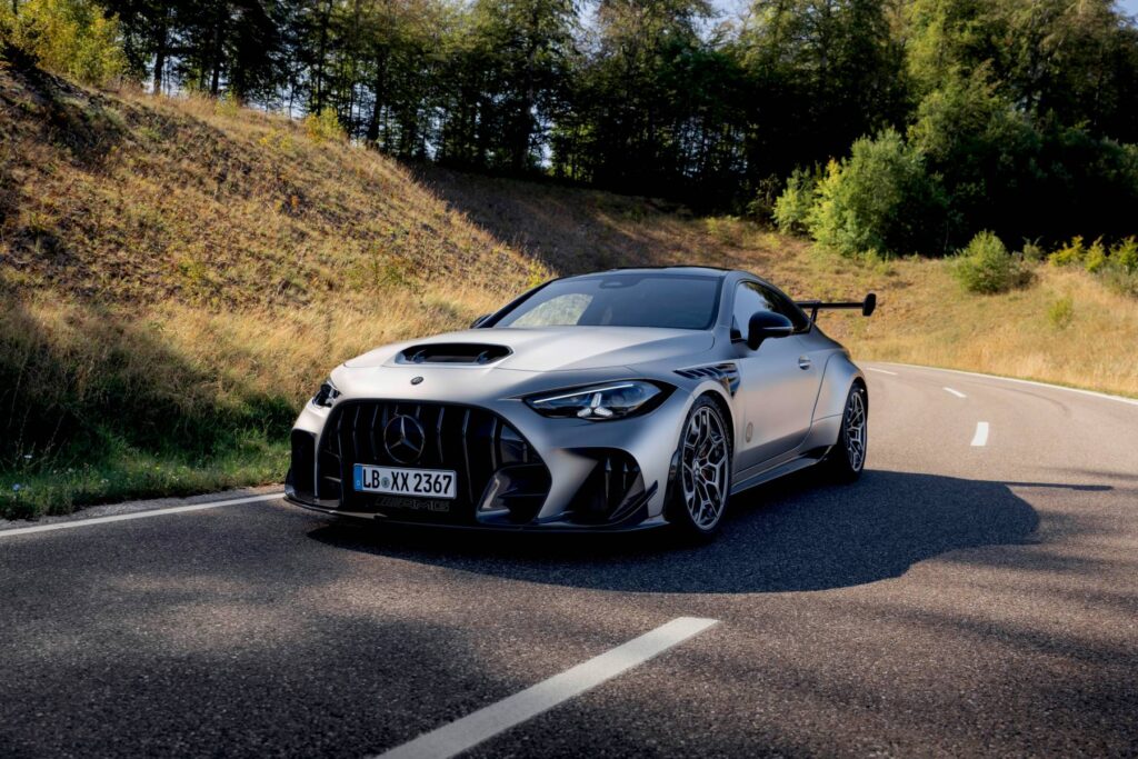 Mercedes-AMG CLE 646 Spezialanfertigung gets 646 hp and rear-wheel drive