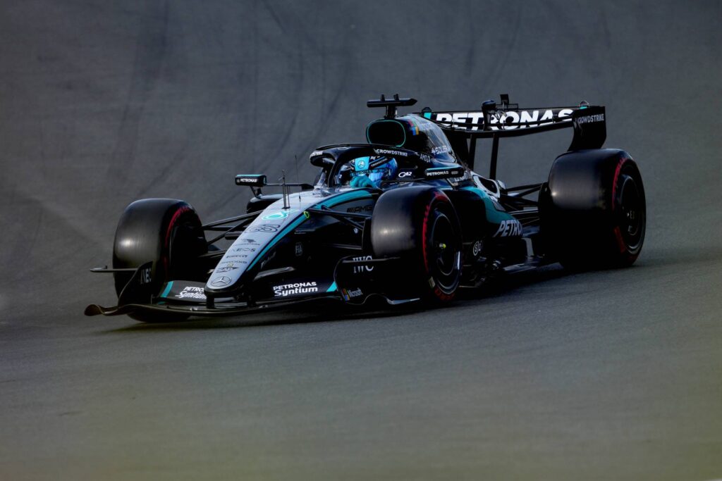 George Russell takes sprint pole for Mercedes at Zandvoort